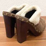 Stuart Weitzman Depot Shearling Clogs in Cigar Fur Studded Heeled Clogs Size 9.5 Photo 3