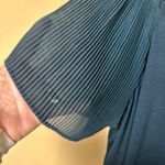 Carolina belle Sheer Pleated Sleeve Knit T Shirt Top Blouse Size Medium Photo 8