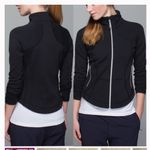 Lululemon Shape jacket Black 4 $128 Photo 9