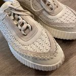 Dolce Vita Dolen Sneakers in Sandstone Knit size 8.5 Tan Photo 15