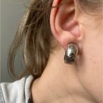 Silver vintage flower floral embossed chunky hoop clip on earrings cuffs‌‌‌‌‌‌‌‌ Photo 3