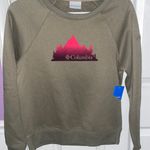 Columbia Pullover Photo 0