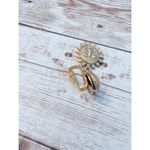 Vintage Clip On Earrings Photo 5