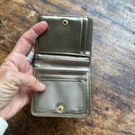 Fossil  Black cow hide leather wallet with gold leather lining Photo 5