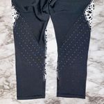 Athleta  | Stealth Trucool Capri Cropped Leggings | Black & White | Women's | M Photo 4