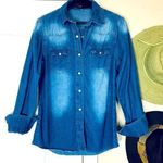 Women's Pearl Button Photo 0