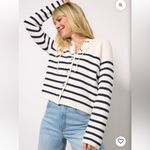 Evereve Isabel Hoodie Lady Like Knit Button Hooded Cardigan W1939 Sz L Photo 4