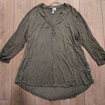 Cable & Gauge  XL‎ Olive Green Henley Hi Low Tunic Top Jersey Knit Shirt Photo 0
