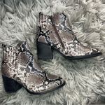 Blondo  Waterproof leather snake print block heel ankle boots women’s size 6.5 Photo 6