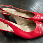St. John  Women’s Cherry Red Classic Slingback Pump Heels size 5 Photo 0