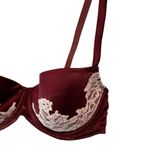 Myla Grosvenor Square Lace Photo 4