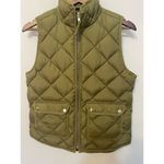 J.Crew  Vest Womens S Olive Green Quilted Excursion Down Vest Hiking  B0109 Photo 1