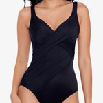 MiracleSuit  Black Revele One Piece Underwire Slimming Swimsuit Size 16 Photo 0