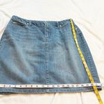 Nine West  American Vintage Denim Mini Skirt Medium Wash Stretch Mid Rise Sz 14 Photo 2