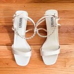 Badgley Mischka Badgley Mishka Kaelyn Mid Wedge Heel Size 6 Photo 3