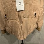 Women’s FLYGO Khaki Puffer Jacket Size XL Tan Photo 3