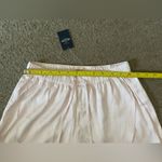 Hollister  light pink satin silk tulip shorts size xsmall NWT Photo 5