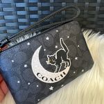 Coach NWT Signature Corner Zip Wristlet with Halloween Graphic Cat Photo 5