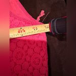 Max Studio  Salmon Pink Lace Knee Length Sleeveless Zip In Back V Neck SZ… Photo 7