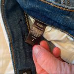 EXPRESS mid rise midi shorts Size 2 Photo 2