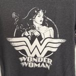 DC Comics Wonder Woman 2XL Shirt Grey and White Graphic Tshirt Photo 1