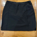 Adidas  Golf Tennis/Pickleball Solid Black Skort size Small Photo 1