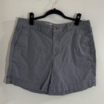 Old Navy  Gray Everyday Highrise Shorts Classic Size 10 with 5” Inseam Photo 0