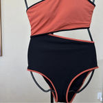 Victoria's Secret Victoria Secret Cutout One-Piece Swimsuit‎ NWOT color block Photo 4