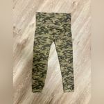 Spanx  Look At Me Now Seamless Leggings Camo Cropped Photo 1