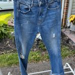 ZARA Trafaluc Denim Fray Culfcrop Fringe Hem One Pocket Ankle Jeans Size 4 Photo 2