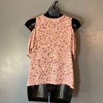 Kaileigh pink floral cold shoulder blouse Photo 4