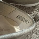 Tommy Bahama  Gold Metallic Chunky Loafers Women's Size 9.5 Faux Leather  Photo 9
