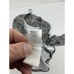 Roz & Ali Womans Petite Fit & Flare Blouse MP Black White Pullover Scoop Neck Photo 4