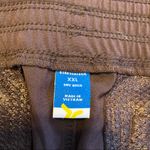 Old Navy  active stretchtech wine shorts XXL Photo 1