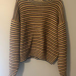 Boutique Sweater Photo 0