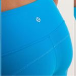 Lululemon Power Flow Crop Legging in Beach Blanket Blue/Aquamarine Size 4 • $78 Photo 5