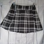 No Boundaries  Plaid Black With Patch School Girl Goth 90's Skirt Photo 7