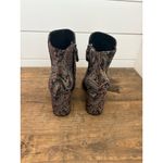 BP  Women's Paisley Tapestry Ankle‎ Booties Velvet Size 6.5 Photo 4