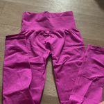 NVGTN hot pink leggings size xs/small Photo 2