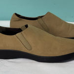 Easy Spirit Cornelia Suede Slide On Loafers Dress Shoes 8 Beige Comfort S646 Photo 0