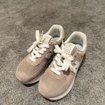 New Balance Sneakers 574 Women’s 8 Photo 3
