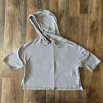 Fabletics Ashley Dove Gray Short Sleeve Hoodie Womens XS Cropped Photo 0