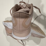 Nike Renew Run Women's Shoes Size 8.5. Photo 4