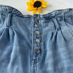 American Eagle Mom's Jean Shorts Womens Size 8 Button Fly Denim Hi Rise Preppy Photo 1