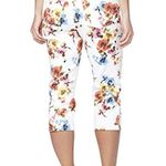 Gloria Vanderbilt Women's Petite Amanda Capri Pants, White, Size 8P Photo 1