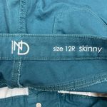 New Direction s Size 12 Regular Skinny Jeans Photo 2