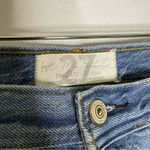 We The Free Free People Maggie Light Wash Relaxed Straight Jeans 27 Distressed Photo 6