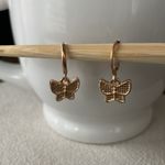 Lulus Butterfly gold dangle earrings Photo 2
