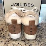 J/Slides Leslie Sheep Hair Trimmed Leather Sneaker Shoes Size 6 Tan White Photo 5