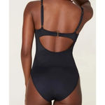 ANDIE  Swim the Tahiti One Piece in Black S Photo 6
